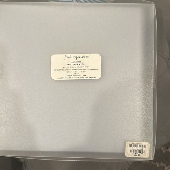 BUNDLE OF 2 4X6” BOY PHOTO ALBUMS. HOLDS 200 PICTES. CAN BE SOLD SEPARATELY - Picture 3 of 6